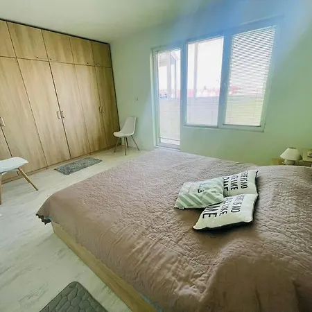 Paradise Apartment Varna